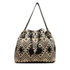 Torebka DeeZee. Brązowe shopper DeeZee, bez wzorów, bez dodatków. Za 79.99 zł.