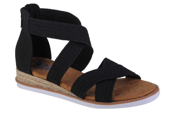 Sandały damskie, Desert Kiss - Desert Nights. Czarne sandały Skechers, bez wzorów, z materiału, sportowe, bez obcasa, bez zapięcia. Za 249.99 zł.