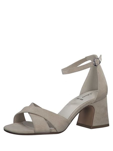 S. Oliver Sandały w kolorze beżowym rozmiar: 38. Brązowe sandały S.Oliver, bez wzorów, z otwartym noskiem, bez obcasa, na koturnie, bez zapięcia. Za 78.66 zł.