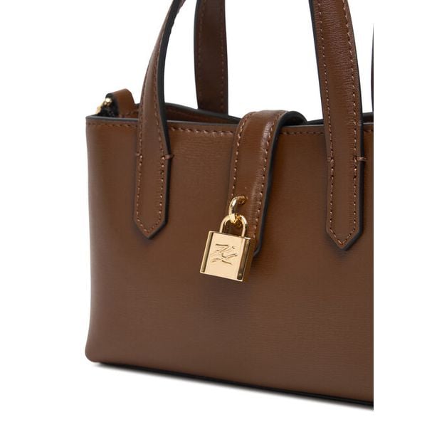 Torebka KARL LAGERFELD. Brązowe torebki klasyczne KARL LAGERFELD, bez wzorów, bez dodatków. Za 849.99 zł.