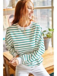 Olalook Bluza w kolorze biało-zielonym rozmiar: L. Białe bluzy Olalook, l, bez wzorów, bez kaptura. Za 52.67 zł.