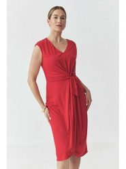 TATUUM Sukienka "Halley" w kolorze czerwonym rozmiar: XL. Czerwone sukienki Tatuum, xl, bez wzorów, bez kołnierzyka, bez ramiączek, midi. Za 208.83 zł.