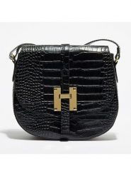 Victor & Hugo Paris Skórzana torebka "Kara" w kolorze czarnym - 22 x 18 x 6 cm rozmiar: onesize. Czarne torby na ramię Victor & Hugo Paris, bez wzorów, z materiału, na ramię, bez dodatków. Za 282.99 zł.