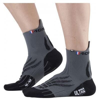 Skarpetki Monnet Ultra. Czarne skarpety MONNET, bez wzorów, ze splotem. Za 116.00 zł.