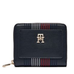 Portfel Tommy Hilfiger. Niebieskie portfele TOMMY HILFIGER, bez wzorów. Za 329.99 zł.