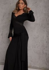 Czarna Wiskozowa Sukienka Wieczorowa z Falbanami Koronką i Wiązanym Trenem Lenivna. Czarne sukienki Renee, na imprezę, m, bez wzorów, z koronki, wizytowe, bez kołnierzyka, bez ramiączek, maxi. Za 199.99 zł.