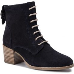 Botki TAMARIS - 1-25102-32 Navy 805. Niebieskie botki Tamaris, bez wzorów, z materiału, bez obcasa, na obcasie, bez zapięcia. W wyprzedaży za 169.00 zł.