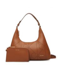 Calvin Klein Torebka Emblem Aop Perfor Lthr Bag LV04F3367G Brązowy. Brązowe torebki klasyczne Calvin Klein, bez wzorów, ze skóry, bez dodatków. Za 899.99 zł.