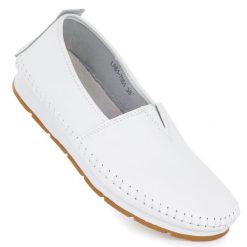 Skórzane półbuty damskie wsuwane białe S.Barski LR61-7051. Białe półbuty wsuwane S.BARSKI, bez wzorów, ze skóry, bez obcasa, bez zapięcia. Za 179.99 zł.