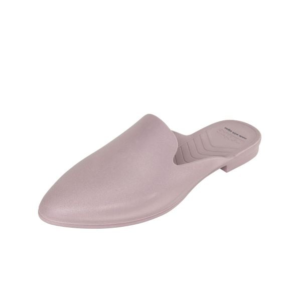 Klapki damskie NATIVE AVA BLOOM. Czarne klapki NATIVE SHOES, bez wzorów, bez obcasa. Za 129.99 zł.