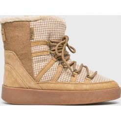 Pepe Jeans - Śniegowce Brixton. Botki Pepe Jeans, bez wzorów, z gumy, bez obcasa, na obcasie, bez zapięcia. W wyprzedaży za 249.90 zł.