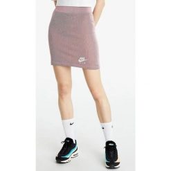 Spódnica Nike Air damska — Czerwono-biała, S. Białe spódnice Nike, s, bez wzorów, sportowe, sportowe. Za 202.99 zł.
