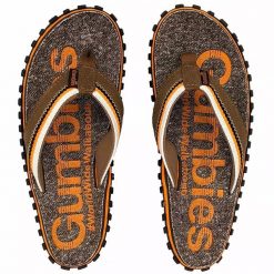 Japonki GUMBIES CAIRNS FLIP-FLOPS UNISEX. Brązowe klapki Gumbies, bez wzorów, bez obcasa. Za 114.99 zł.