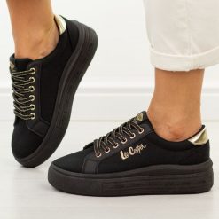 Czarne trampki damskie Lee Cooper 4476. Czarne trampki Lee Cooper, bez wzorów, z gumy, bez zapięcia. Za 139.00 zł.