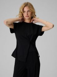 4F T-shirt slim z marszczeniem damski - czarny XL. Czarne t-shirty 4f, m, bez wzorów, z dzianiny, bez kołnierzyka, bez ramiączek. Za 89.99 zł.