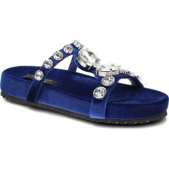Niebieskie Klapki Sca'Viola Eleganckie Buty Damskie. Niebieskie klapki Sca'viola, bez wzorów, ze skóry ekologicznej, bez obcasa. Za 379.00 zł.