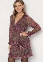 Fioletowa Rozkloszowana Sukienka z Przezroczystego Materiału Zwężana pod Biustem Evandrella. Fioletowe sukienki Born2be, na co dzień, l, bez wzorów, eleganckie, bez kołnierzyka, bez ramiączek, mini, proste. Za 139.99 zł.