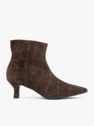 Botki w print krokodyla na szpilce flare. Brązowe botki Brawo sp. z o.o., bez wzorów, ze skóry, bez obcasa, na obcasie, bez zapięcia. Za 479.99 zł.