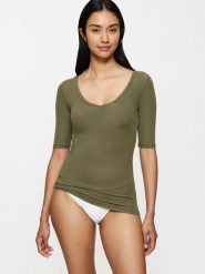 Triumph Koszulka "Beauty Layers" w kolorze khaki rozmiar: L. Brązowe bluzki Triumph, l, bez wzorów, bez kołnierzyka, bez ramiączek. Za 74.28 zł.