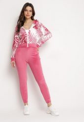 Różowy Komplet Dresowy z Weluru Bluza z Kapturem z Ozdobnym Wzorem i Spodnie Grouvia. Czerwone bluzy Born2be, m, bez wzorów, z dresówki, z kapturem. Za 69.99 zł.