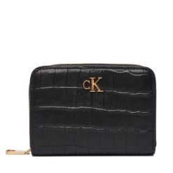 Mały Portfel Damski Calvin Klein. Czarne portfele Calvin Klein, bez wzorów. Za 349.99 zł.