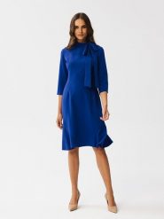 Stylove Sukienka w kolorze niebieskim rozmiar: S. Niebieskie sukienki Stylove, na co dzień, s, bez wzorów, bez kołnierzyka, bez ramiączek, midi, proste. Za 259.95 zł.