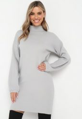 Jasnoszara Sweterkowa Sukienka Mini z Gładkiej Dzianiny Narel. Szare sukienki Born2be, na co dzień, m, bez wzorów, z dzianiny, bez kołnierzyka, bez ramiączek, mini. Za 89.99 zł.