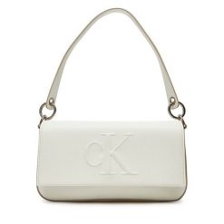 Torebka Calvin Klein. Białe torebki klasyczne Calvin Klein, bez wzorów, bez dodatków. Za 399.99 zł.