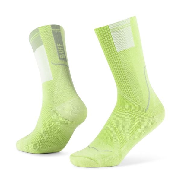 Skarpetki Buff COOLNET® CREW SOCK CC LIME M. Zielone skarpety Buff, bez wzorów, z poliamidu. Za 109.90 zł.