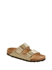 Birkenstock Klapki "Arizona" w kolorze złotym rozmiar: 39. Żółte klapki Birkenstock, bez wzorów, z otwartym noskiem, bez obcasa. Za 343.41 zł.
