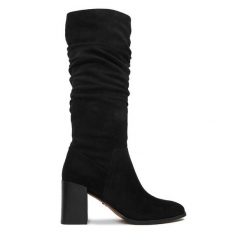 Kozaki Nine West. Czarne kozaki Nine West, bez obcasa, na słupku, bez zapięcia. Za 299.99 zł.
