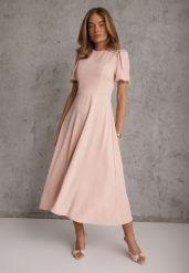 Różowa Rozkloszowana Sukienka Koktajlowa VICES na Krótki Rękaw Nessesha. Czerwone sukienki Renee, na randkę, l, bez wzorów, eleganckie, bez kołnierzyka, bez ramiączek, maxi, rozkloszowane. Za 219.99 zł.