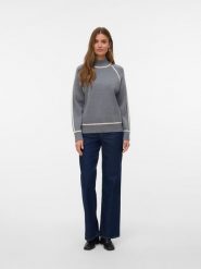 Vero Moda Sweter w kolorze szarym rozmiar: XS. Szare swetry Vero Moda, s, bez wzorów, z materiału, bez ramiączek. Za 108.99 zł.