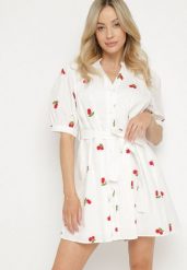Biała Bawełniana Sukienka Koszulowa Zdobiona Haftem w Wisienki Delarmira. Białe sukienki Born2be, na co dzień, l, z aplikacjami, z bawełny, eleganckie, bez kołnierzyka, bez ramiączek, mini, koszulowe. Za 169.99 zł.