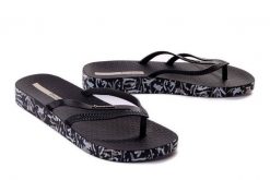 IPANEMA Bossa Soft V Fem 82840 black, klapki japonki damskie. Czarne klapki Ipanema, bez wzorów, bez obcasa. Za 62.99 zł.