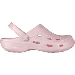 Coqui Damskie kapcie Tina Pale Pink 1353-100-5500 (rozmiar 38). Różowe obuwie domowe Coqui, bez wzorów, bez zapięcia. W wyprzedaży za 38.00 zł.