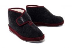 SCHAWOS 370017-9 anthrazit/bordeaux, kapcie damskie. Szare obuwie domowe Schawos, bez wzorów, z wełny, bez zapięcia. Za 219.90 zł.