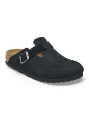 Birkenstock Skórzane klapki "Boston" w kolorze czarnym rozmiar: 39. Czarne klapki Birkenstock, bez wzorów, bez obcasa. Za 571.03 zł.