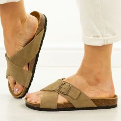 Taupe skórzane klapki damskie Filippo Dk7919/26. Klapki Filippo, bez wzorów, z jeansu, bez obcasa. Za 159.00 zł.