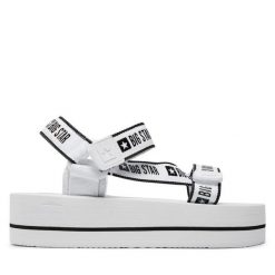 Sandały Big Star Shoes. Białe sandały BIG STAR SHOES, bez wzorów, retro, bez obcasa, na płaskiej podeszwie, bez zapięcia. Za 109.99 zł.