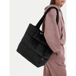 Torebka Reebok. Czarne shopper Reebok, bez wzorów, bez dodatków. Za 149.99 zł.