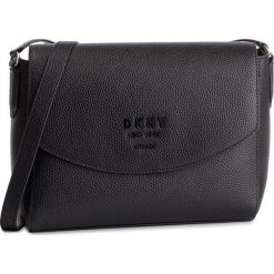 Torebka DKNY - Noho-Flp Cbody-Kona R91EHA76 Black/Silver BSV. Czarne listonoszki DKNY, z aplikacjami, ze skóry, na ramię, zdobione, bez dodatków. W wyprzedaży za 589.00 zł.