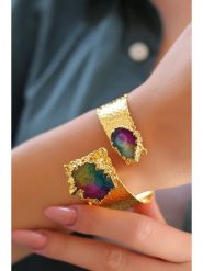 Pierres delicates Pozłacana bransoletka z kwarcem rozmiar: onesize. Żółte bransoletki Pierres delicates, z kwarcem, pozłacane. Za 118.01 zł.