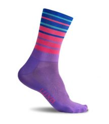 Skarpety Rowerowe dla dorosłych unisex LUXA Dynamic. Czerwone skarpety LUXA, bez wzorów, z materiału. Za 49.90 zł.