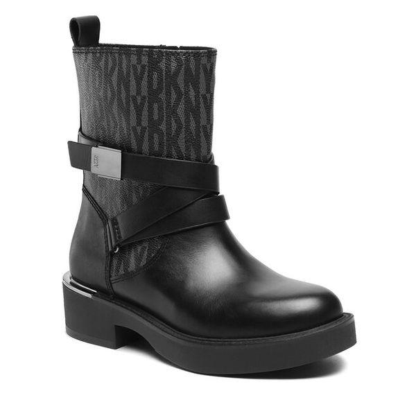 Botki DKNY. Czarne botki DKNY, bez wzorów, bez obcasa, na płaskiej podeszwie, bez zapięcia. Za 919.99 zł.