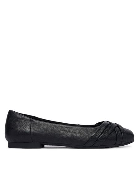 Caprice Baleriny 9-22102-46 Czarny. Czarne baleriny Caprice, bez wzorów, ze skóry, bez obcasa. Za 292.99 zł.