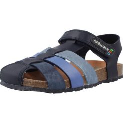 Sandały PABLOSKY 517122P Niebieski. Niebieskie sandały PABLOSKY, bez wzorów, z syntetyku, bez obcasa, bez zapięcia. Za 207.99 zł.