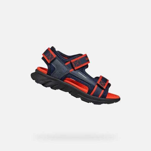 Sandały Geox J Sandal Airadyum B. Czerwone sandały Geox, bez wzorów, z syntetyku, sportowe, bez obcasa, bez zapięcia. Za 257.38 zł.