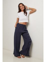 Le Monde du Lin Lniane spodnie w kolorze granatowym rozmiar: 34/36. Niebieskie spodnie materiałowe Le Monde du Lin, bez wzorów, ze lnu. Za 143.99 zł.