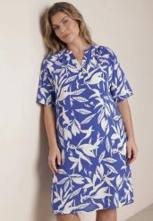 Niebieska Pudełkowa Sukienka z Wiskozy w Roślinny Wzór z Guzikami przy Dekolcie Acosia. Niebieskie sukienki Born2be, na co dzień, plus size, bez wzorów, z tkaniny, klasyczne, bez kołnierzyka, plus size, bez ramiączek, midi, proste. Za 89.99 zł.